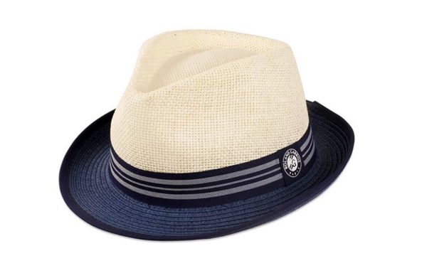 5 manières d'utiliser le chapeau personnalisé comme Goodies d'entreprise